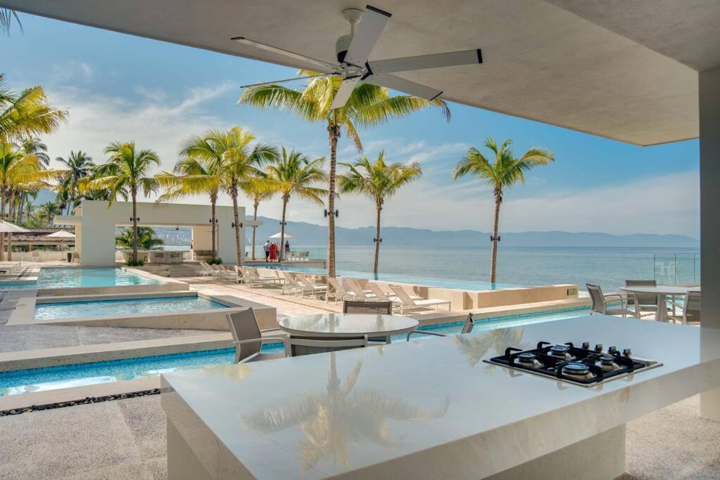 Harbor 3008 Amazing Beach Front Condo By Moikkarentals 巴亞爾塔港 外观 照片
